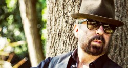 Dave Stewart - Irish music artist